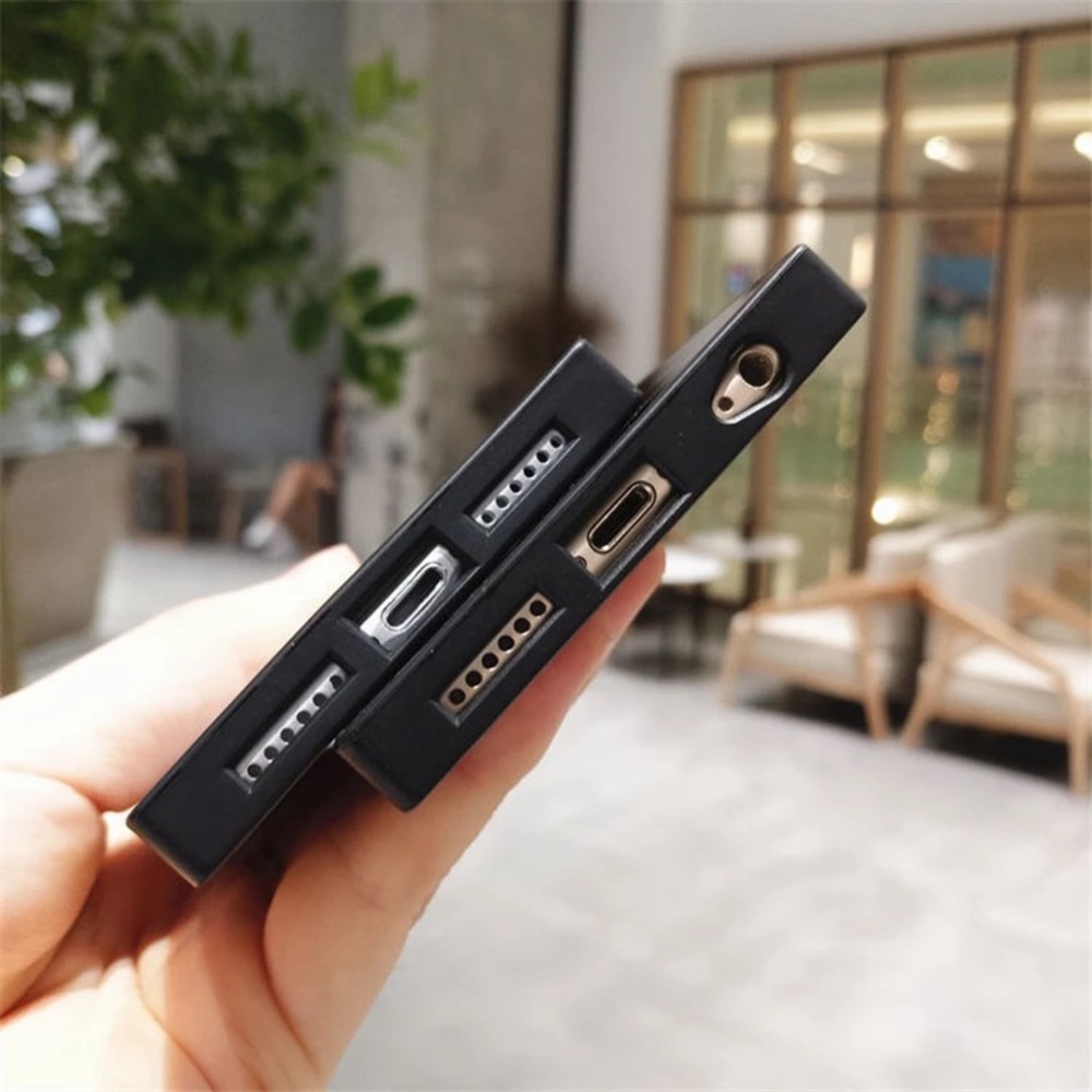 iPhone 7/8/Plus/X/XS Square Marble Case - Picture 6 of 6